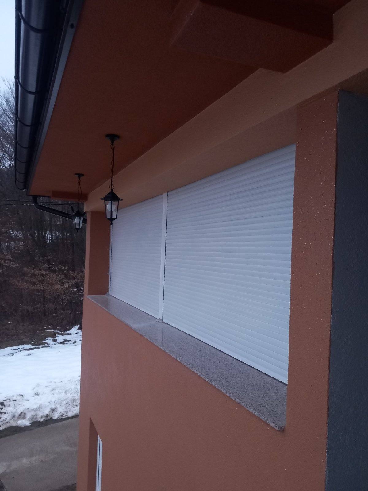 ALU ograda – balkon porodične kuće
