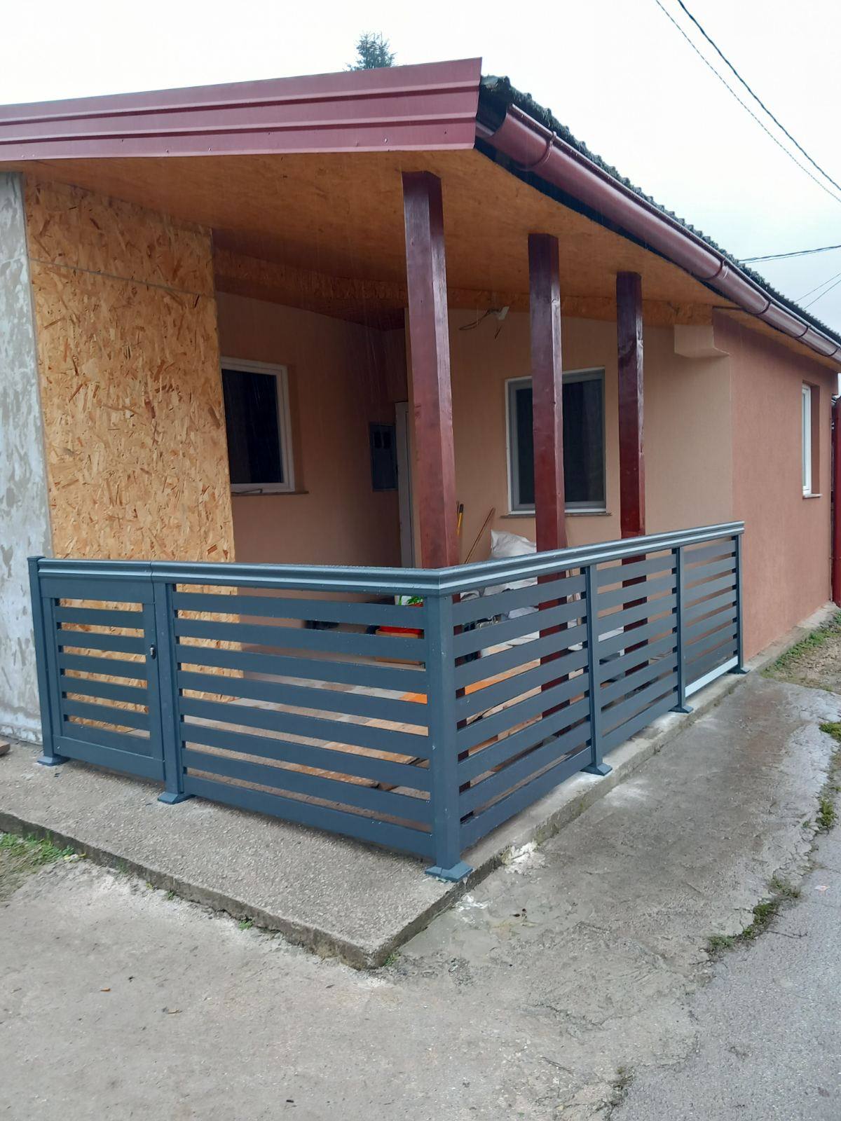 PVC prozori – pogled iz kuće